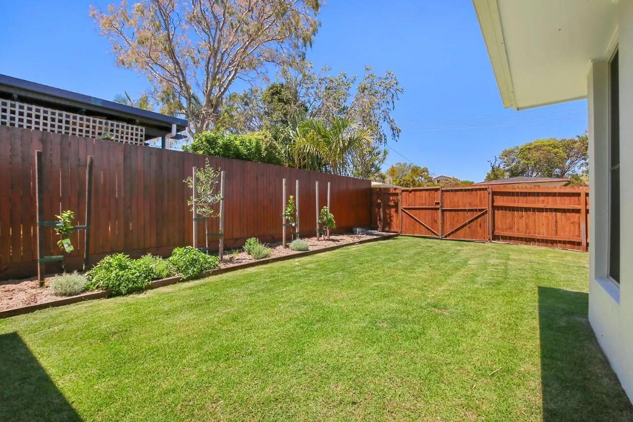 Browning Boulevard 9, Battery Hill Caloundra